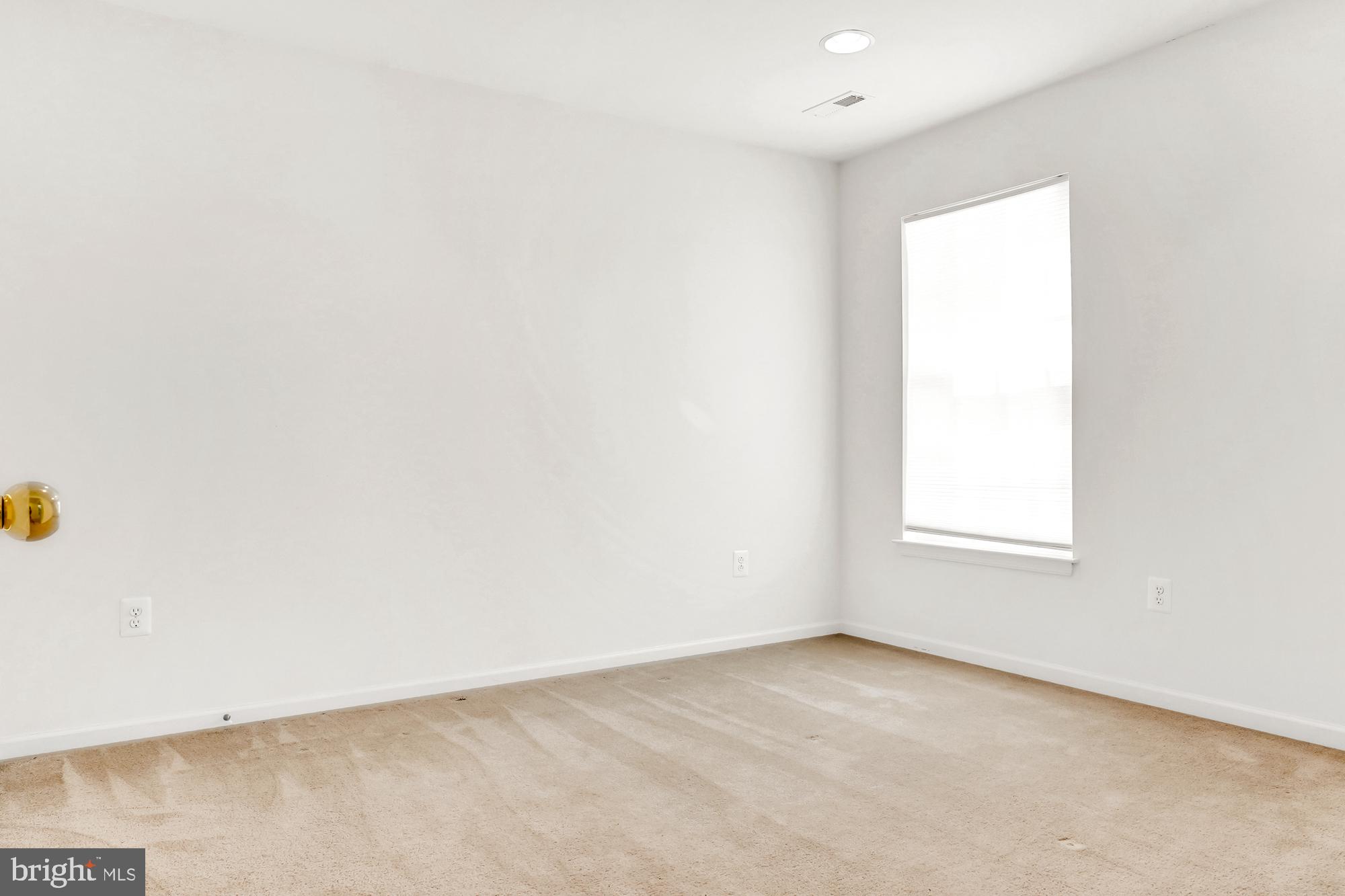 708 MacDill Road Baltimore, MD 21220 - Photo 26 of 34 Bedroom 2