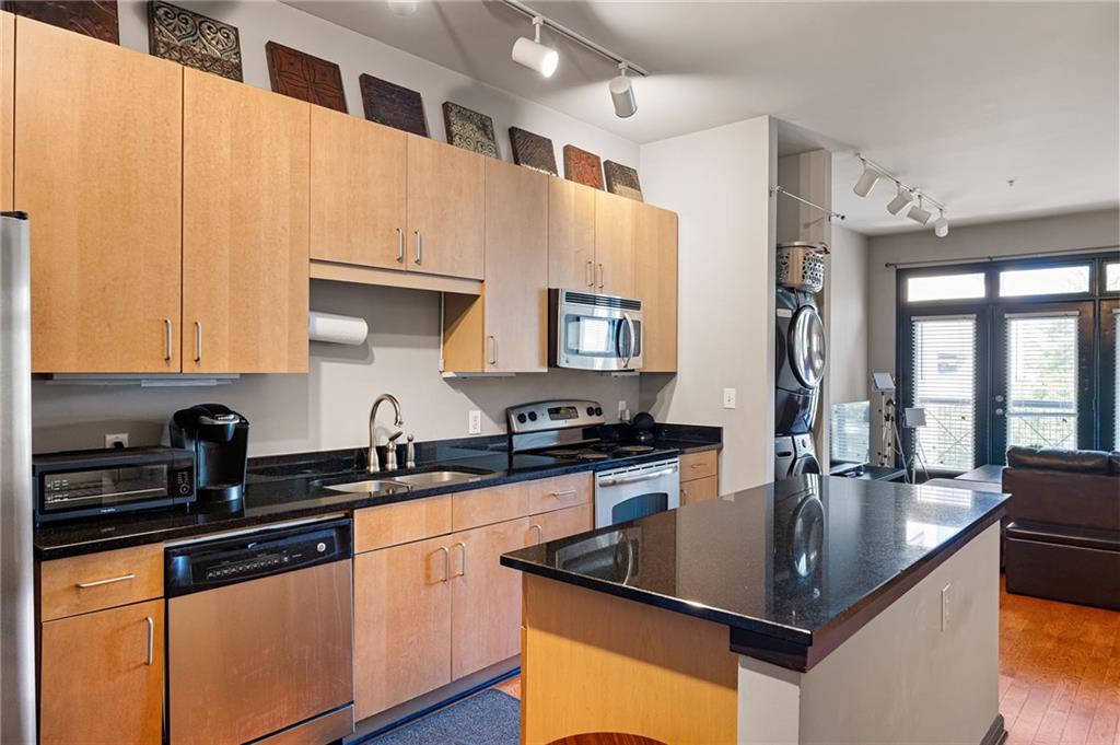 5300 Peachtree Road, Unit 2502 Chamblee, GA 30341 - Photo 6 of 27