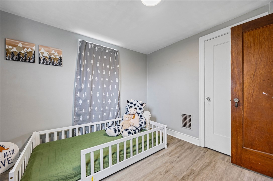 106 Dorset Street Rochester, NY 14609 - Photo 20 of 30