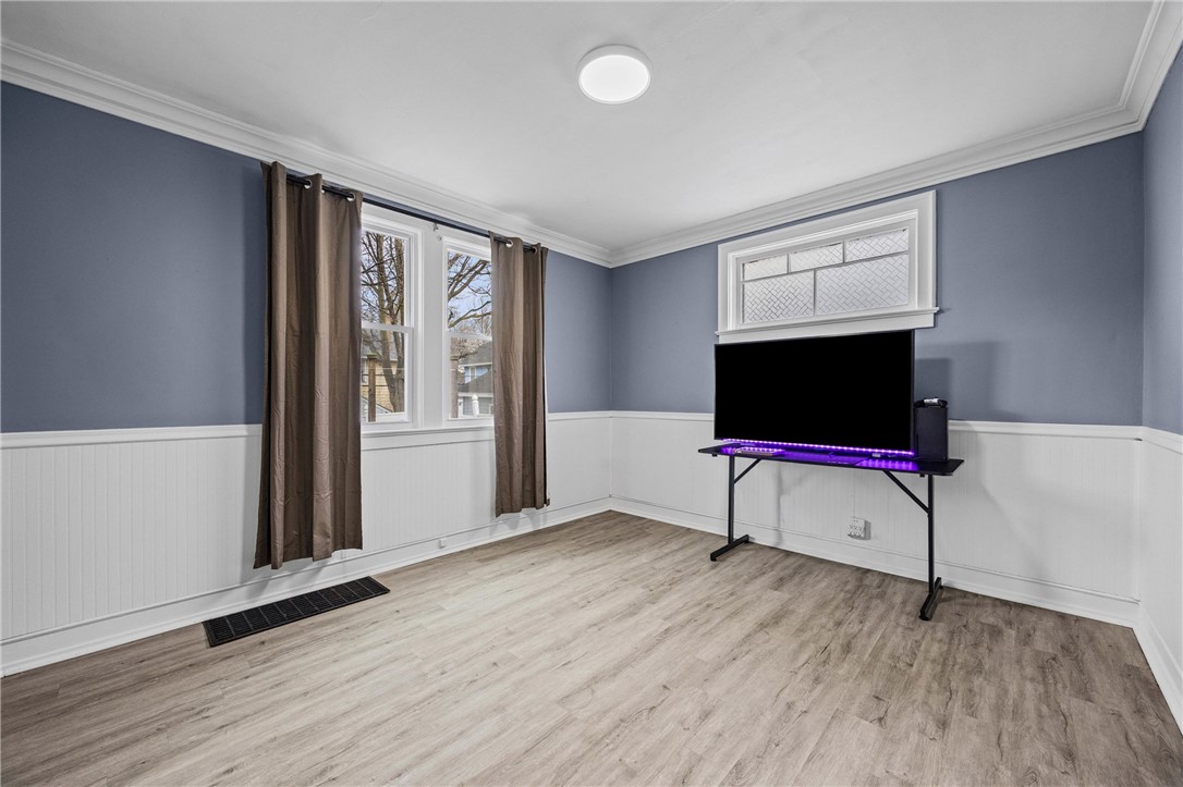106 Dorset Street Rochester, NY 14609 - Photo 9 of 30