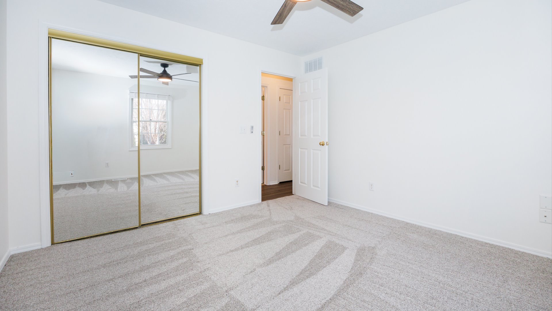 38 Rounds Road Bloomington, IL 61704 - Photo 13 of 30 Gallery Image 13