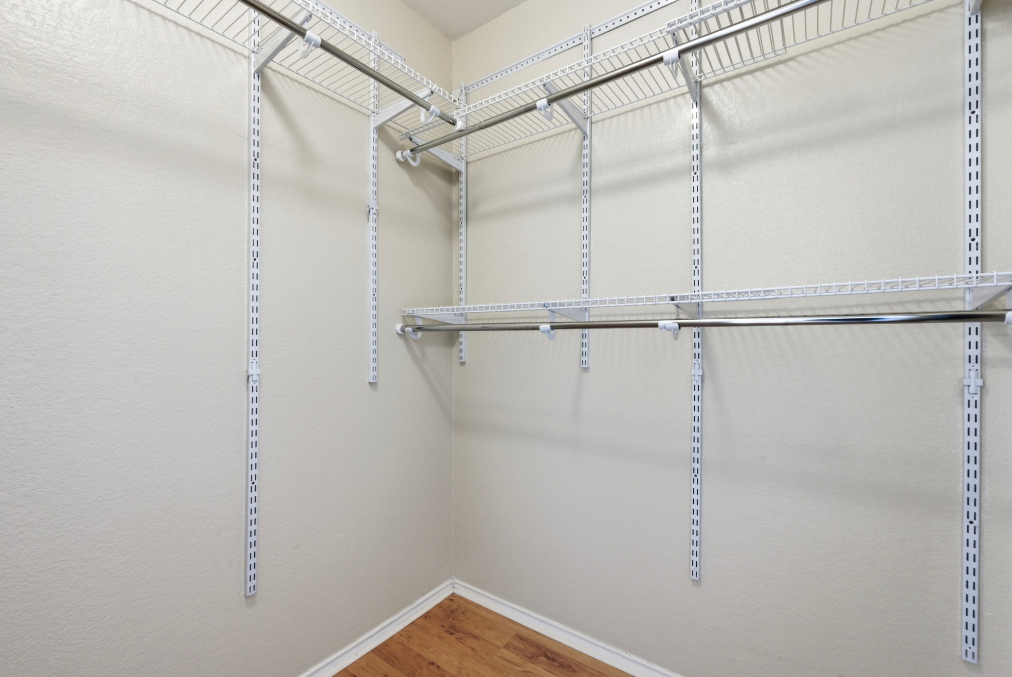 112 Mason Reed Cove Kyle, TX 78640 - Photo 17 of 26 a view of a small room