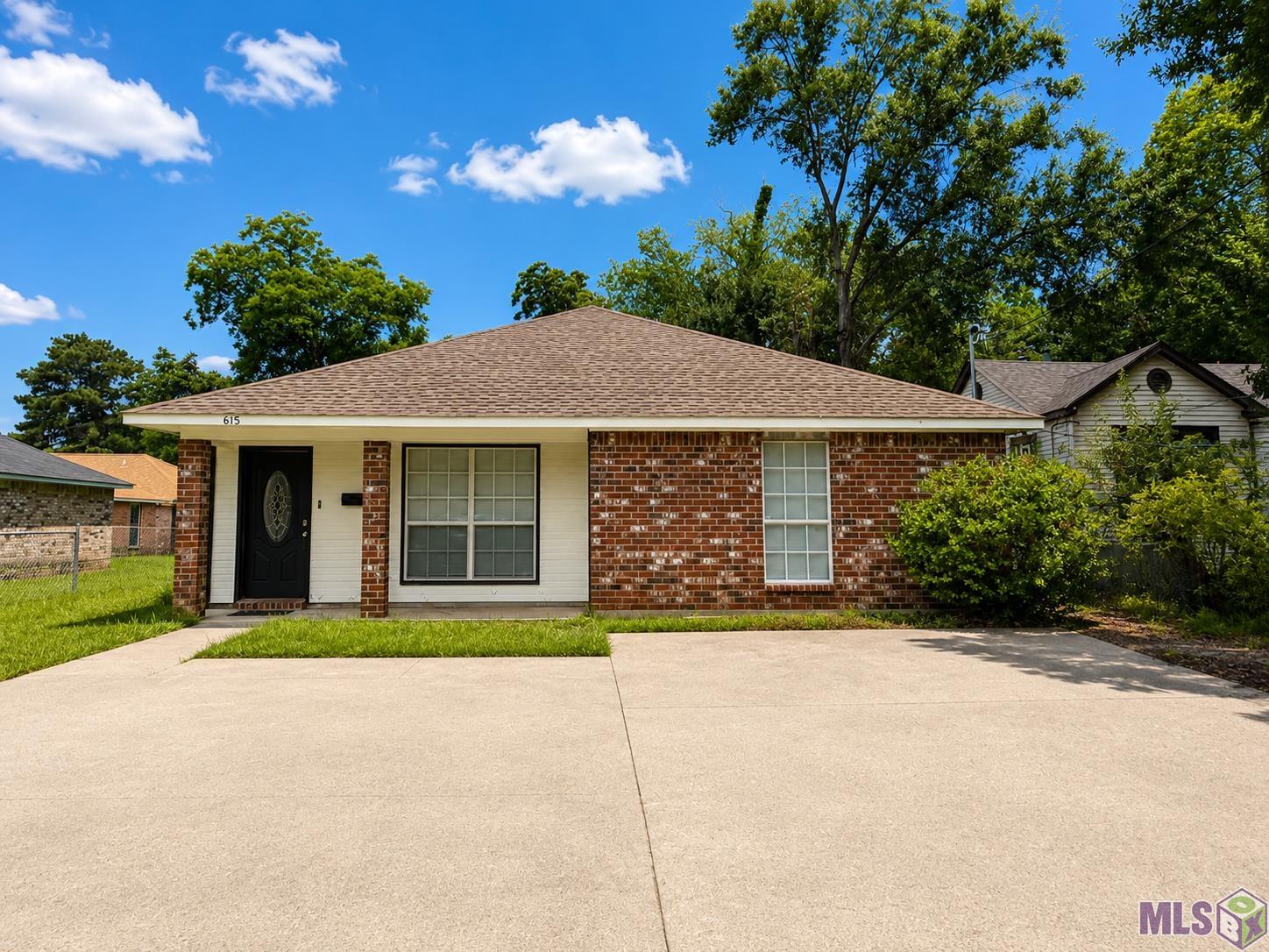 615 North 30th Street Baton Rouge, LA 70802 - Photo 1 of 17