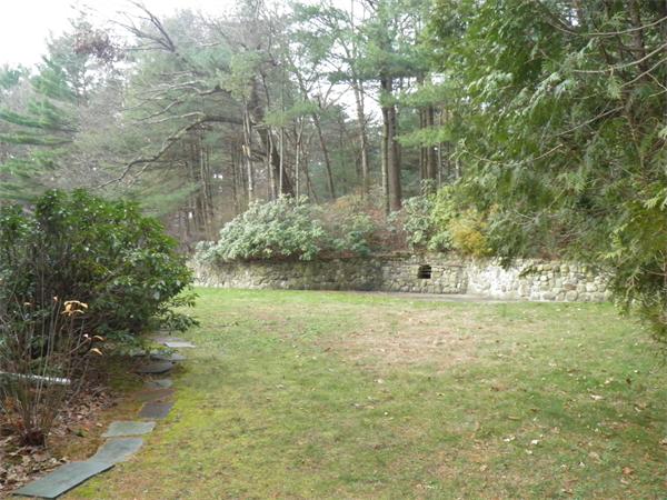 46 Bakers Hill Road Weston, MA 02493 - Photo 13 of 15 Gallery Image 13