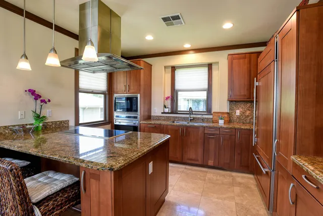 $1,995,000 | 71 Poailani Place, Unit 14, Kihei, HI 96753