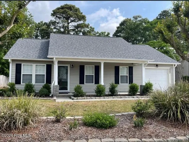 $3,000 | 907 Brewster Lane, Wilmington, NC 28412