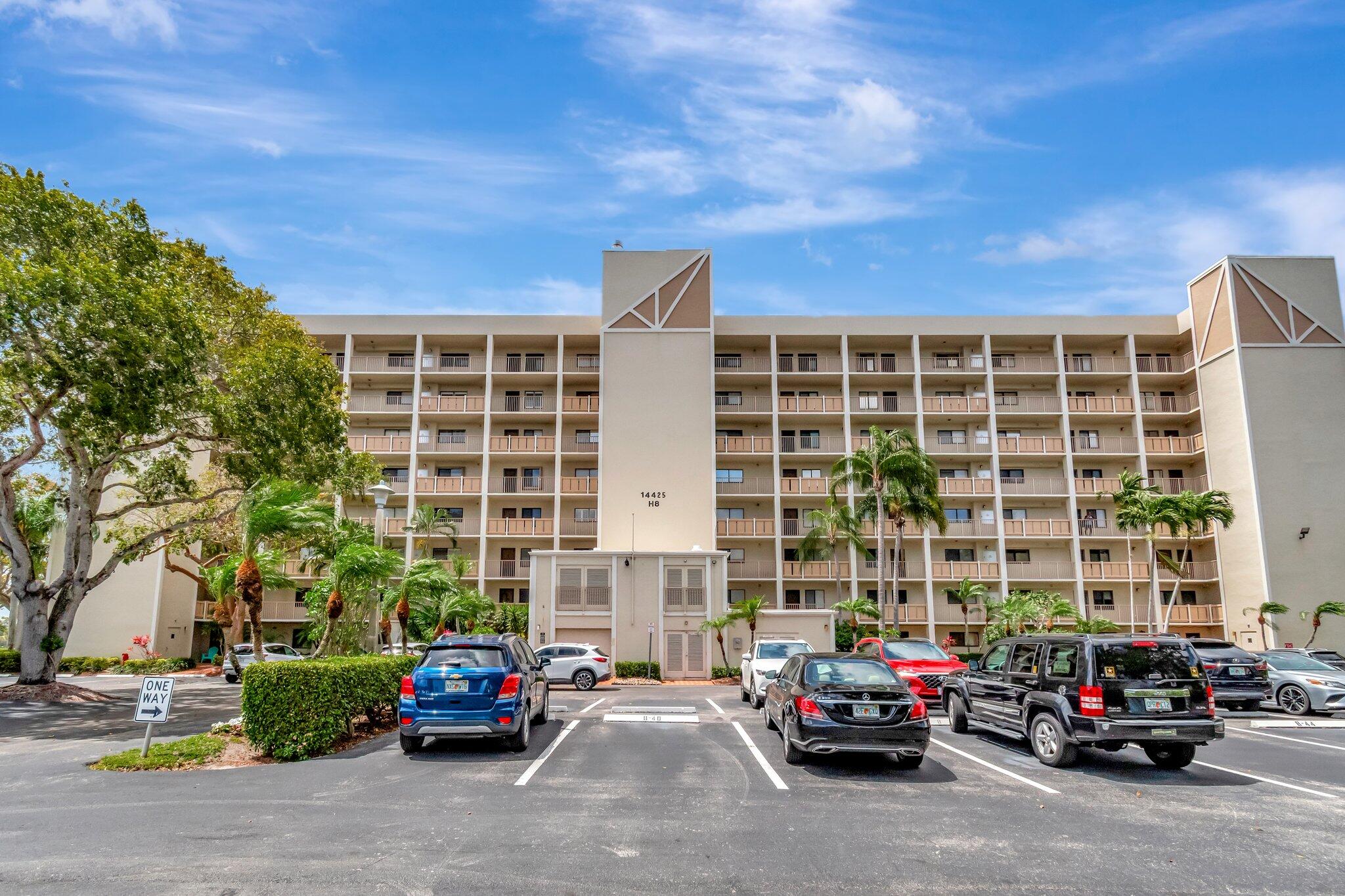 14425 Strathmore Lane, Unit 304 Delray Beach, FL 33446 - Photo 37 of 76 2-web-or-mls-DSC_0849