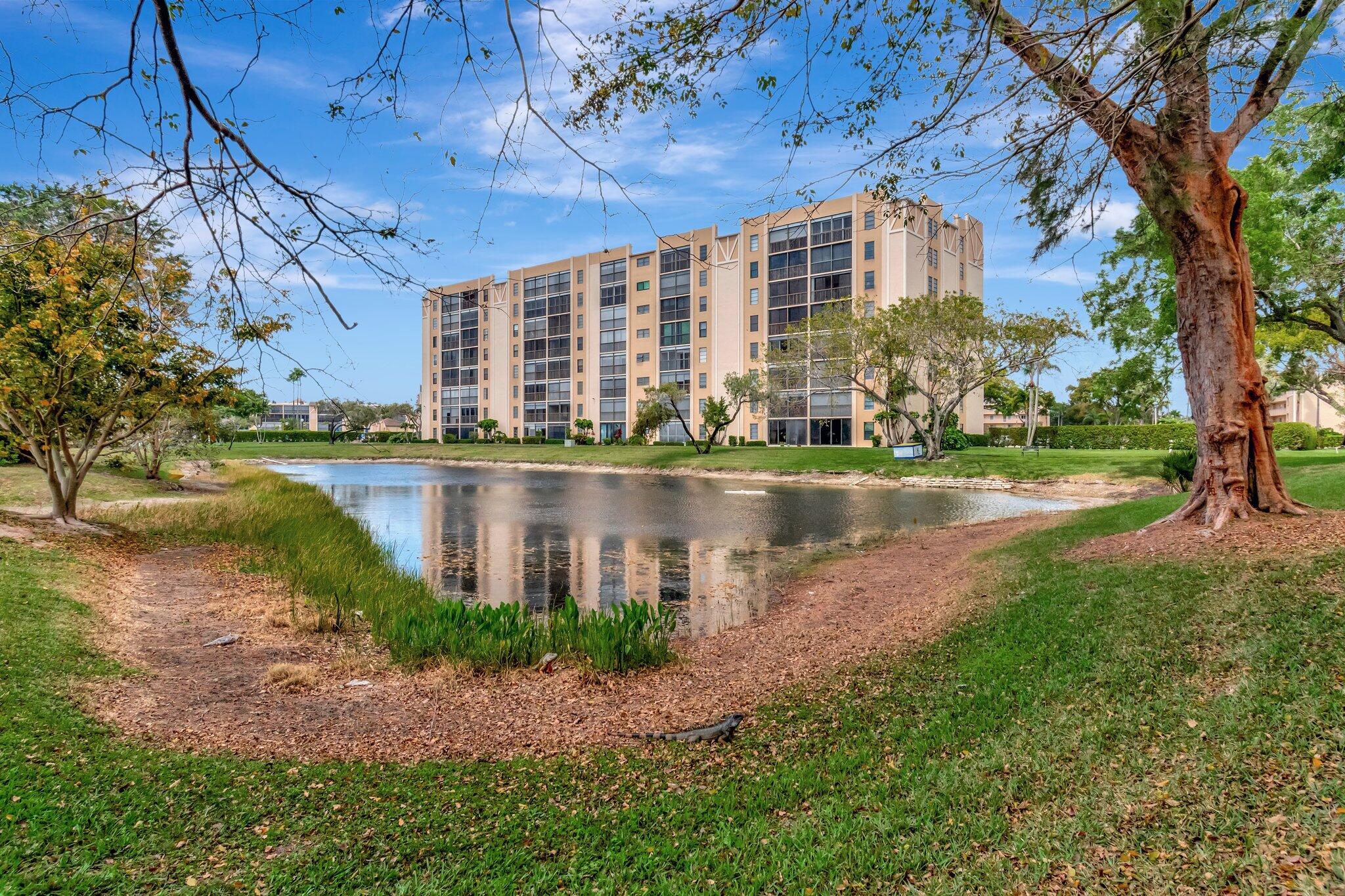 14425 Strathmore Lane, Unit 304 Delray Beach, FL 33446 - Photo 42 of 76 46-web-or-mls-DSC_0919