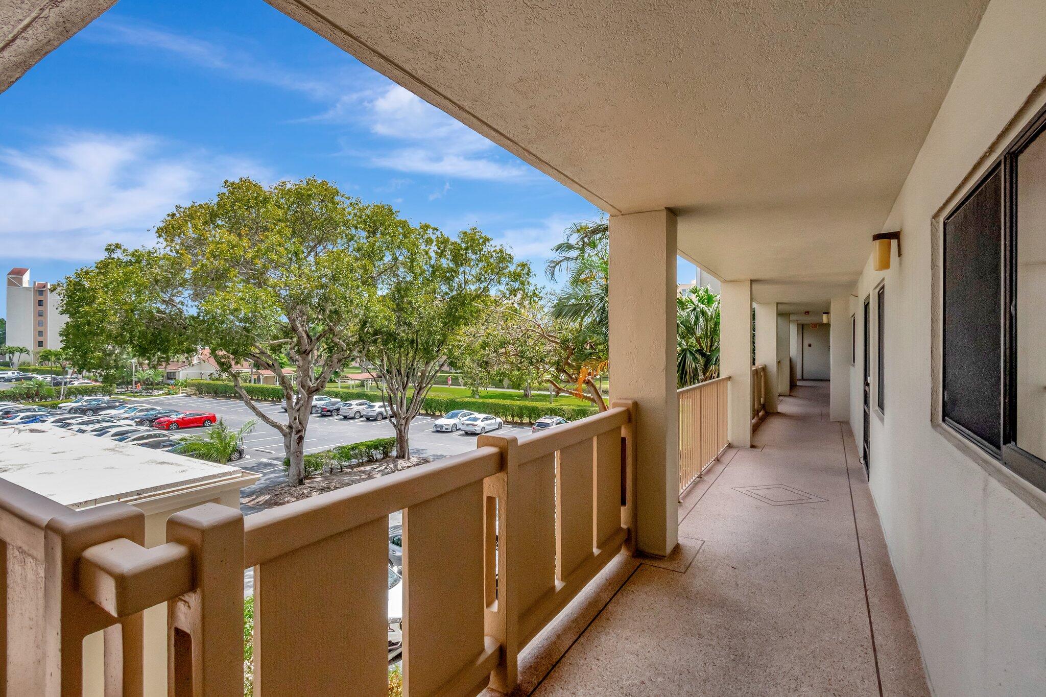 14425 Strathmore Lane, Unit 304 Delray Beach, FL 33446 - Photo 45 of 76 7-web-or-mls-DSC_0939