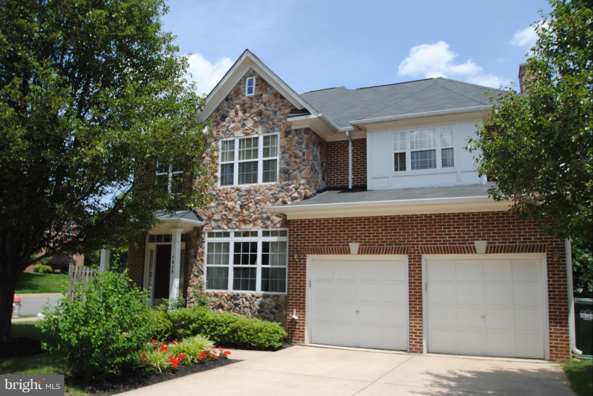 2049 Madrillon Road Vienna, VA 22182 - Photo 1 of 26 Exterior (Front)