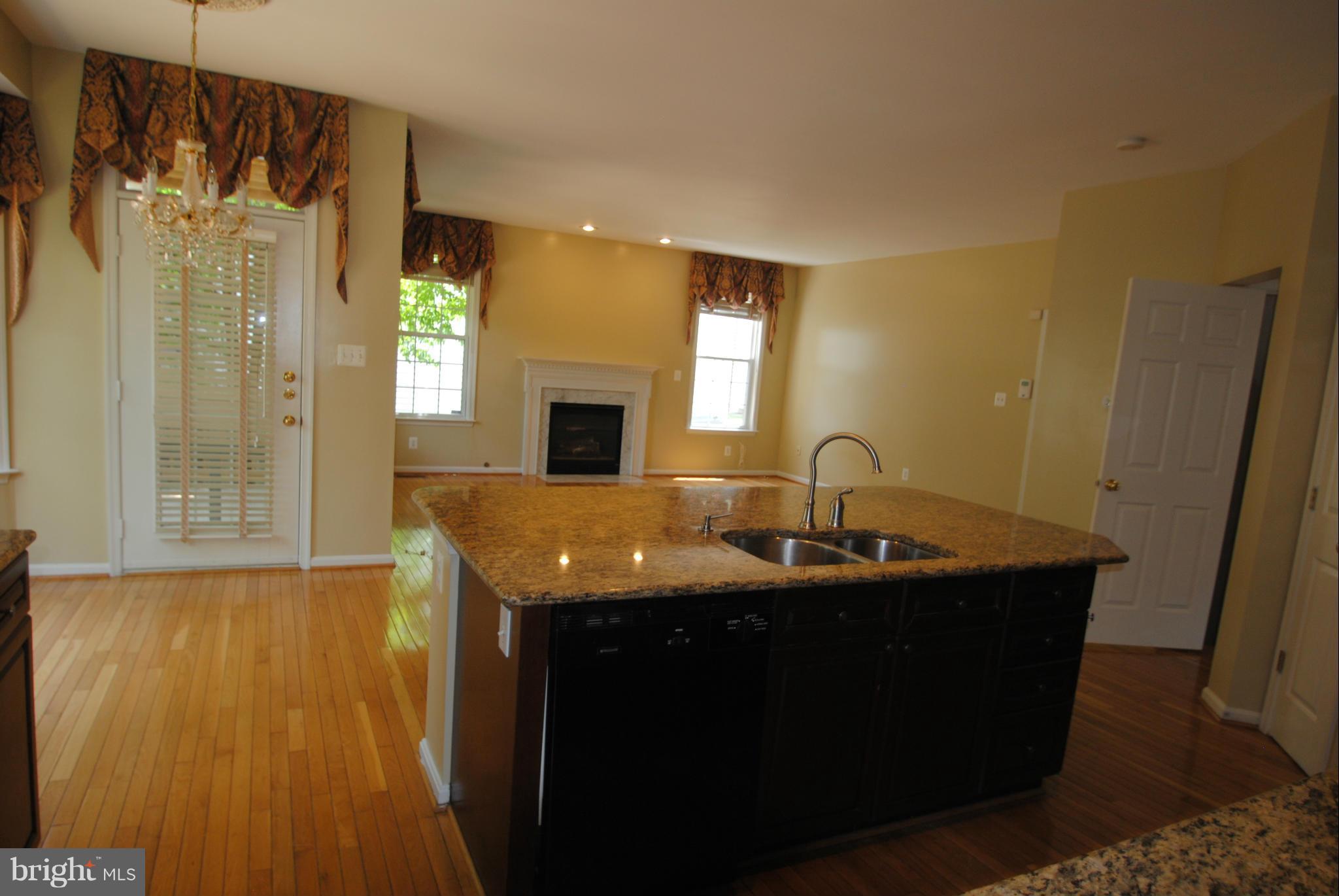 2049 Madrillon Road Vienna, VA 22182 - Photo 15 of 26 Kitchen