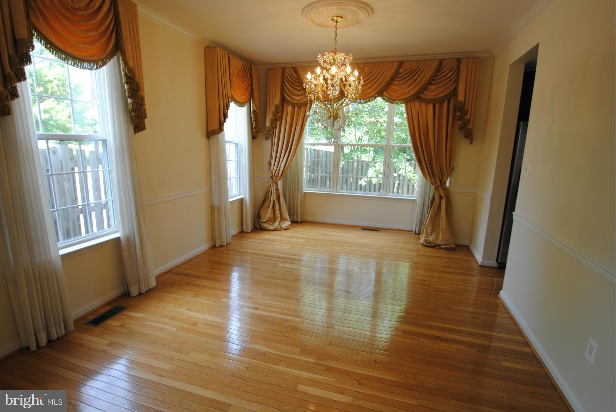 2049 Madrillon Road Vienna, VA 22182 - Photo 3 of 26 Dining Room w/Boxed Window