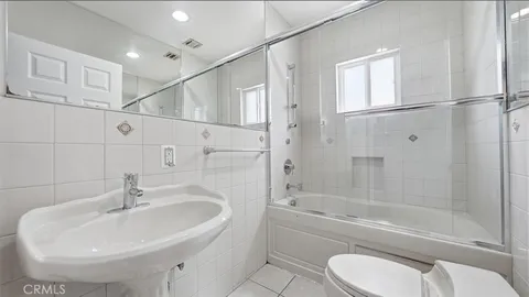$2,988,000 | 317 South Canon Drive, Beverly Hills, CA 90212