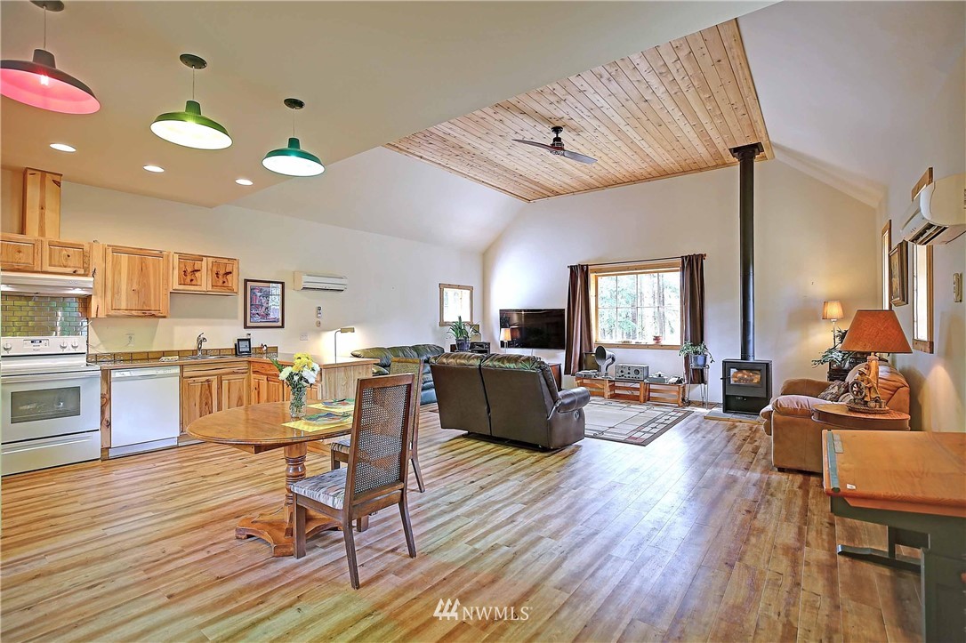 459 Russell Road Camano Island, WA 98282 - Photo 3 of 23 Gallery Image 3