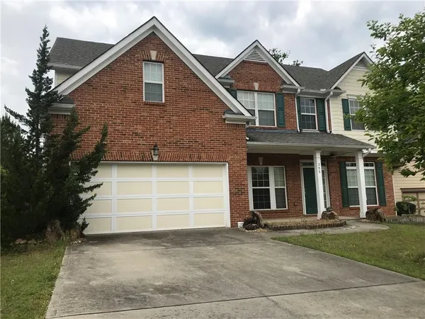 $395,000 | 206 Tralee Circle, Fairburn, GA 30213