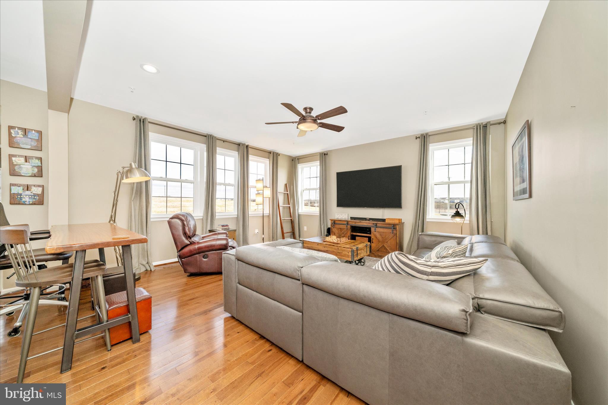 728 Holden Road Frederick, MD 21701 - Photo 19 of 78 Family Room/Great Room