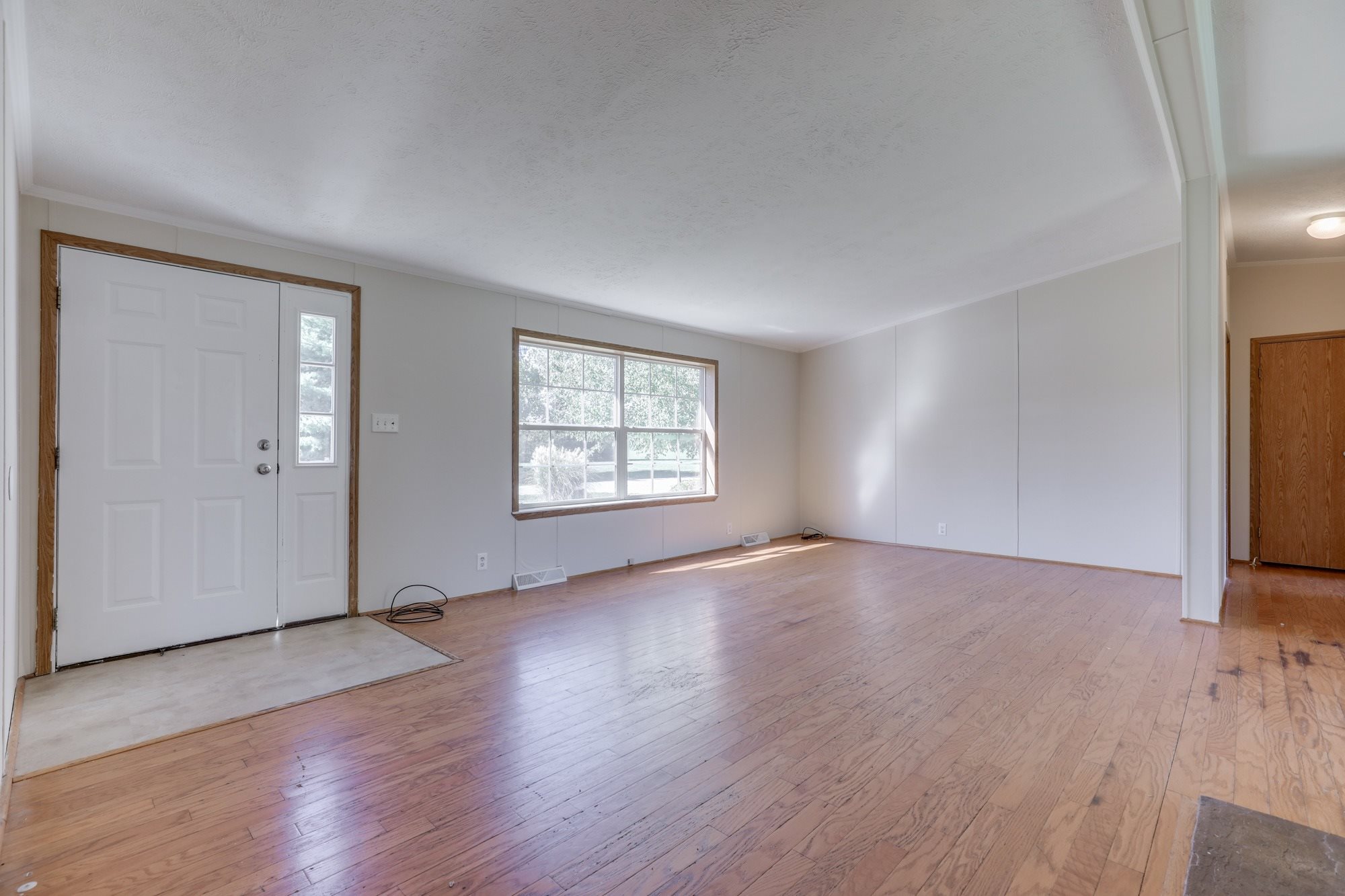 533 Rabbitsville Road Mitchell, IN 47446 - Photo 11 of 26