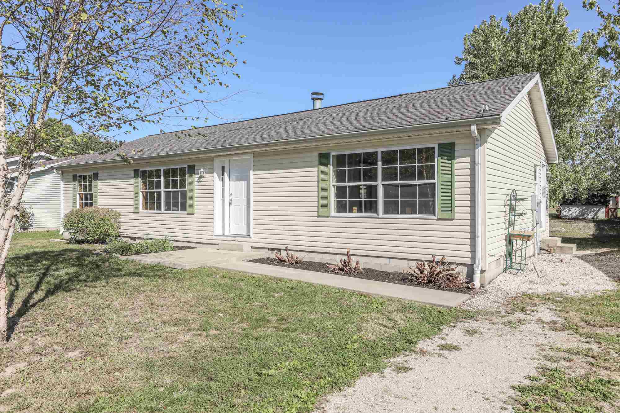 533 Rabbitsville Road Mitchell, IN 47446 - Photo 3 of 26