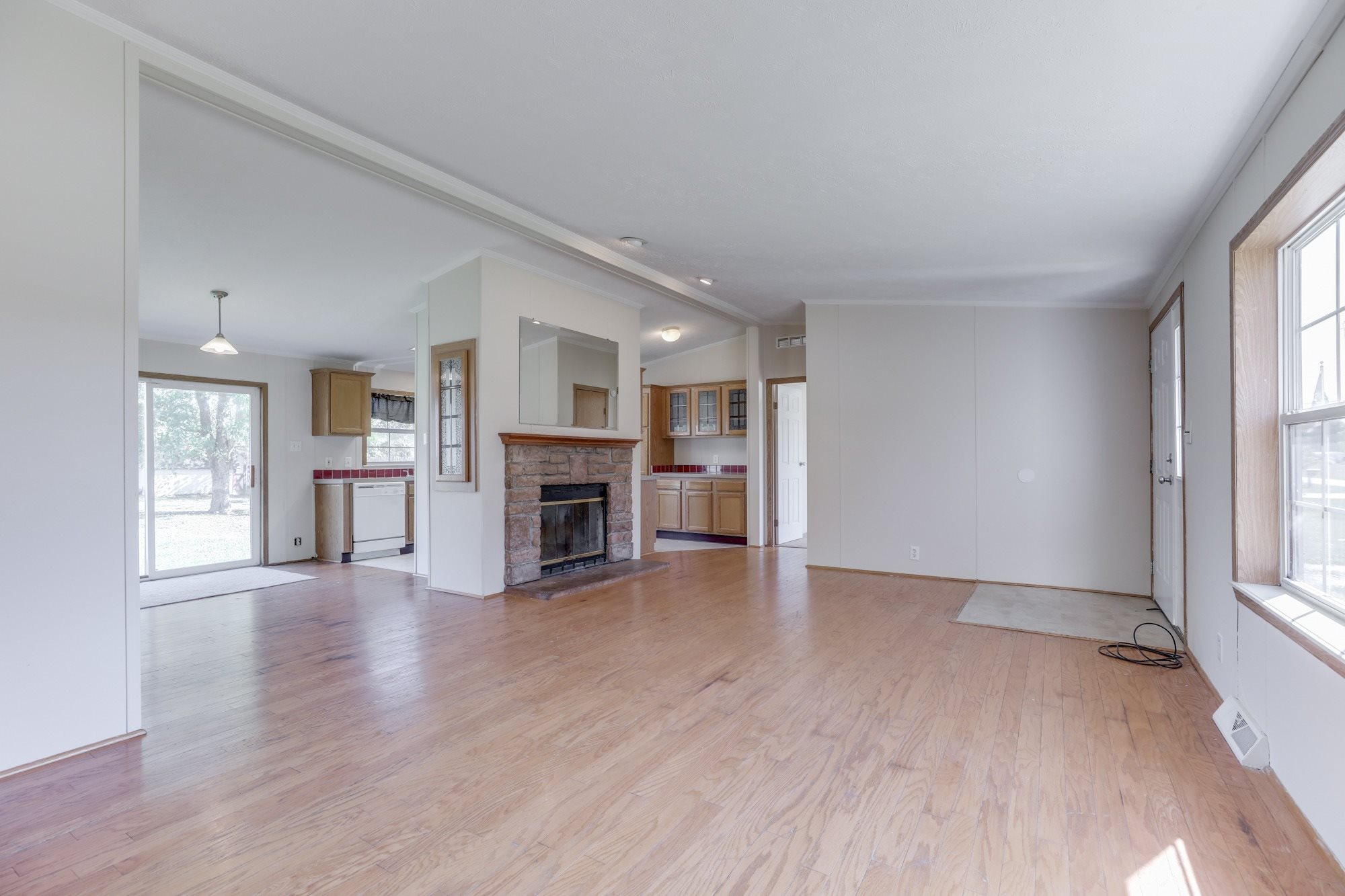 533 Rabbitsville Road Mitchell, IN 47446 - Photo 4 of 26