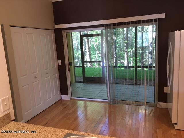 9745 Touchton Road, Unit 1005 Jacksonville, FL 32246 - Photo 33 of 76 IMG_0676
