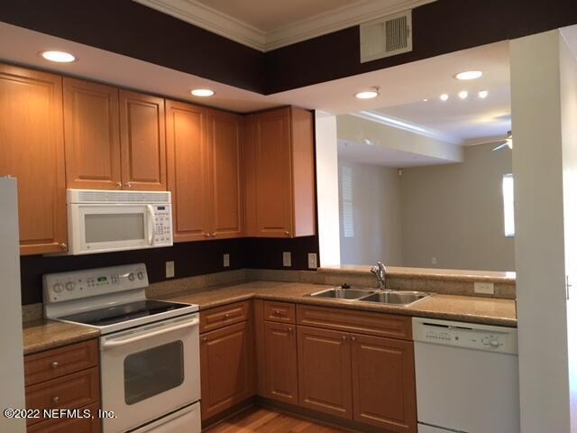 9745 Touchton Road, Unit 1005 Jacksonville, FL 32246 - Photo 44 of 76 IMG_0684