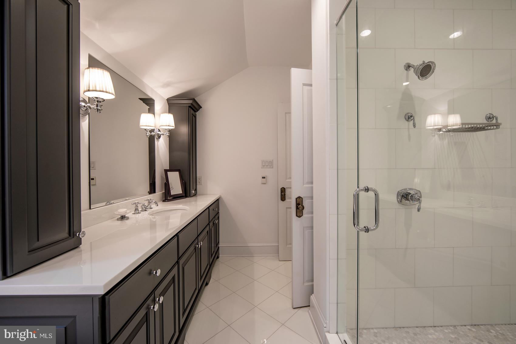 323 Fishers Road Bryn Mawr, PA 19010 - Photo 15 of 28 Gallery Image 15
