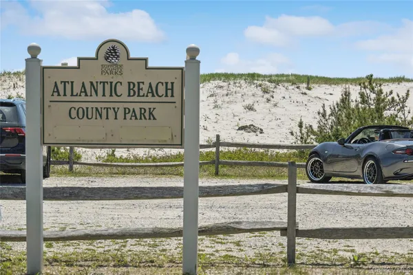 $13,000 | 846 Dune Road, Westhampton Beach, NY 11978