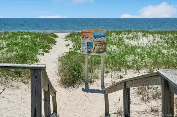 $13,000 | 846 Dune Road, Westhampton Beach, NY 11978
