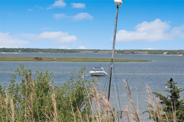 $13,000 | 846 Dune Road, Westhampton Beach, NY 11978