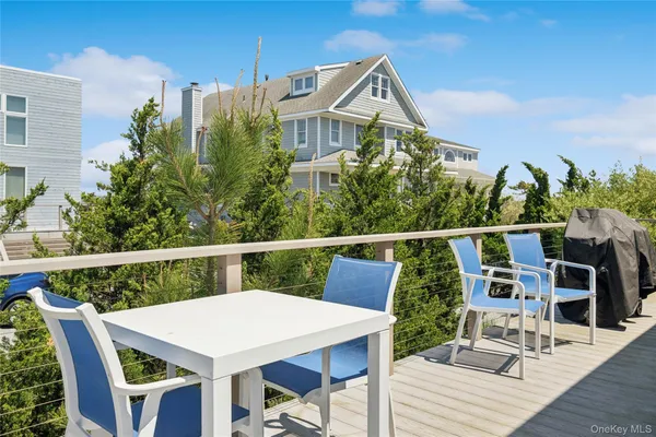 $13,000 | 846 Dune Road, Westhampton Beach, NY 11978