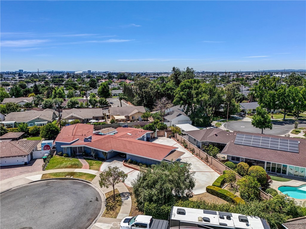 994 North Cleveland Street Orange, CA 92867 - Photo 2 of 53