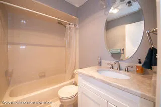 $2,850 | 174 Tulip Lane, Freehold, NJ 07728