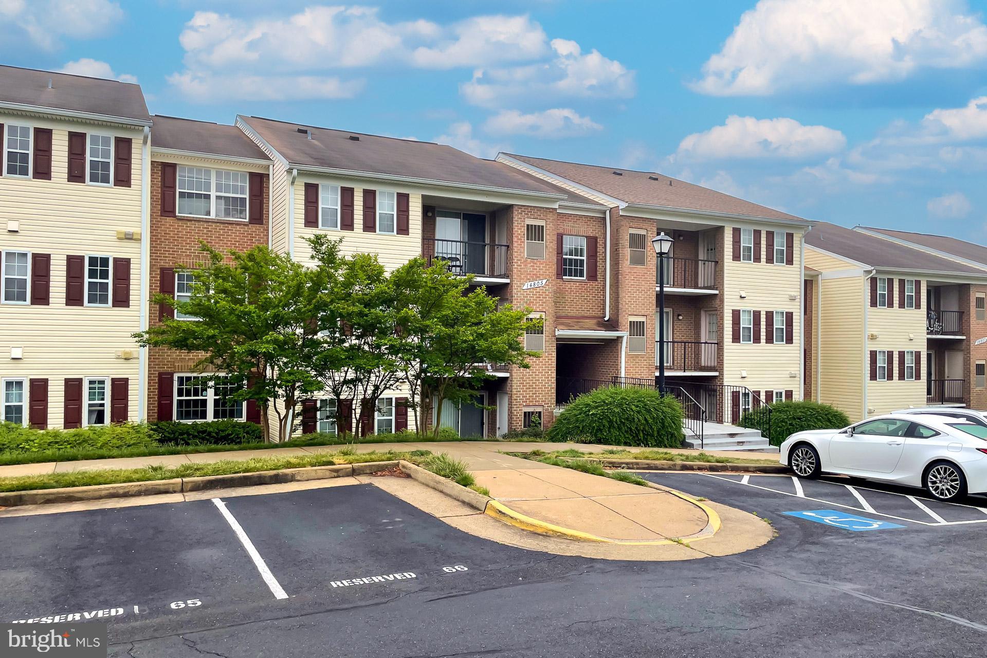 14805 Rydell Road, Unit 202 Centreville, VA 20121 - Photo 2 of 33 Gallery Image 2