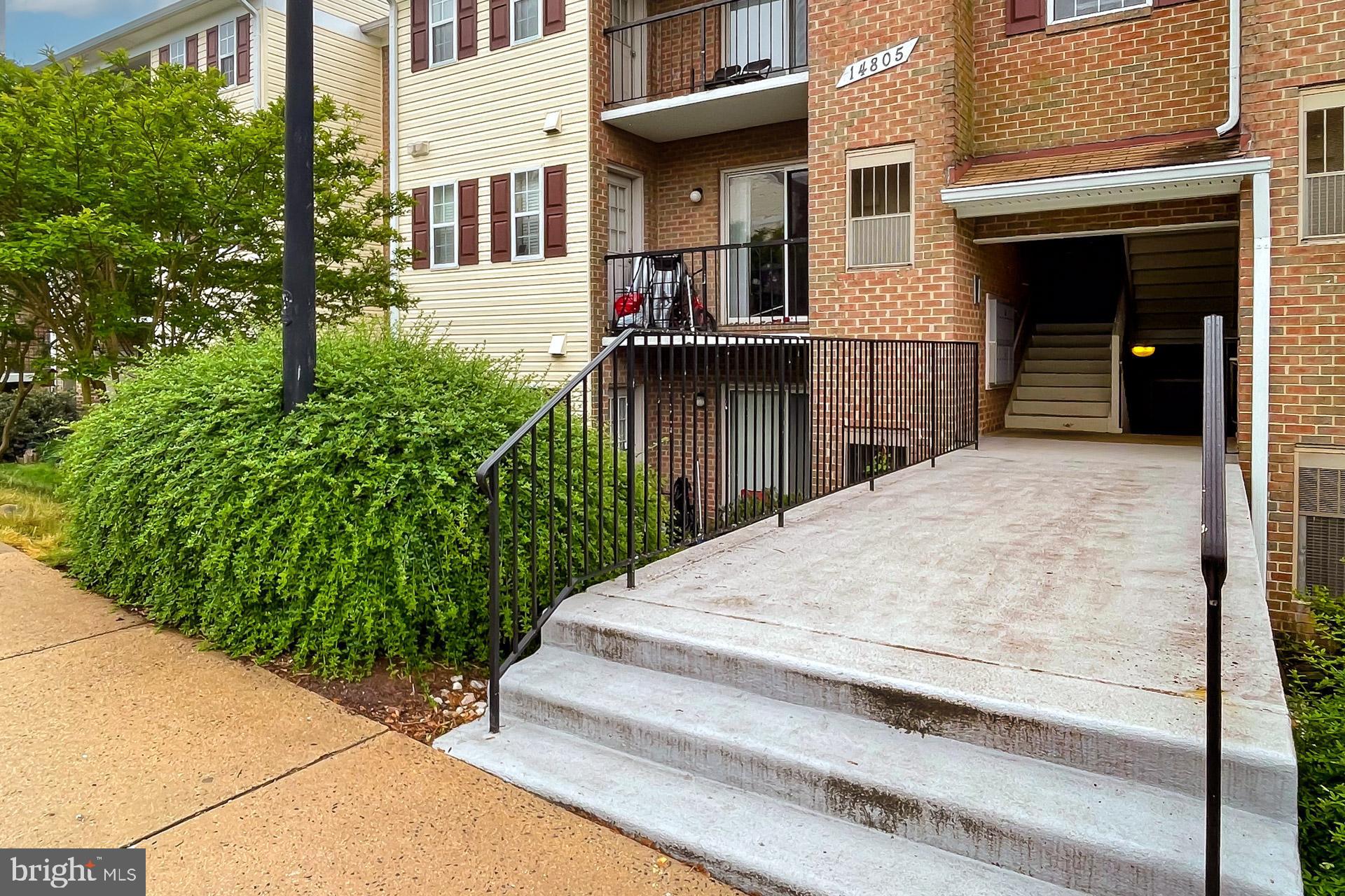 14805 Rydell Road, Unit 202 Centreville, VA 20121 - Photo 3 of 33 Gallery Image 3