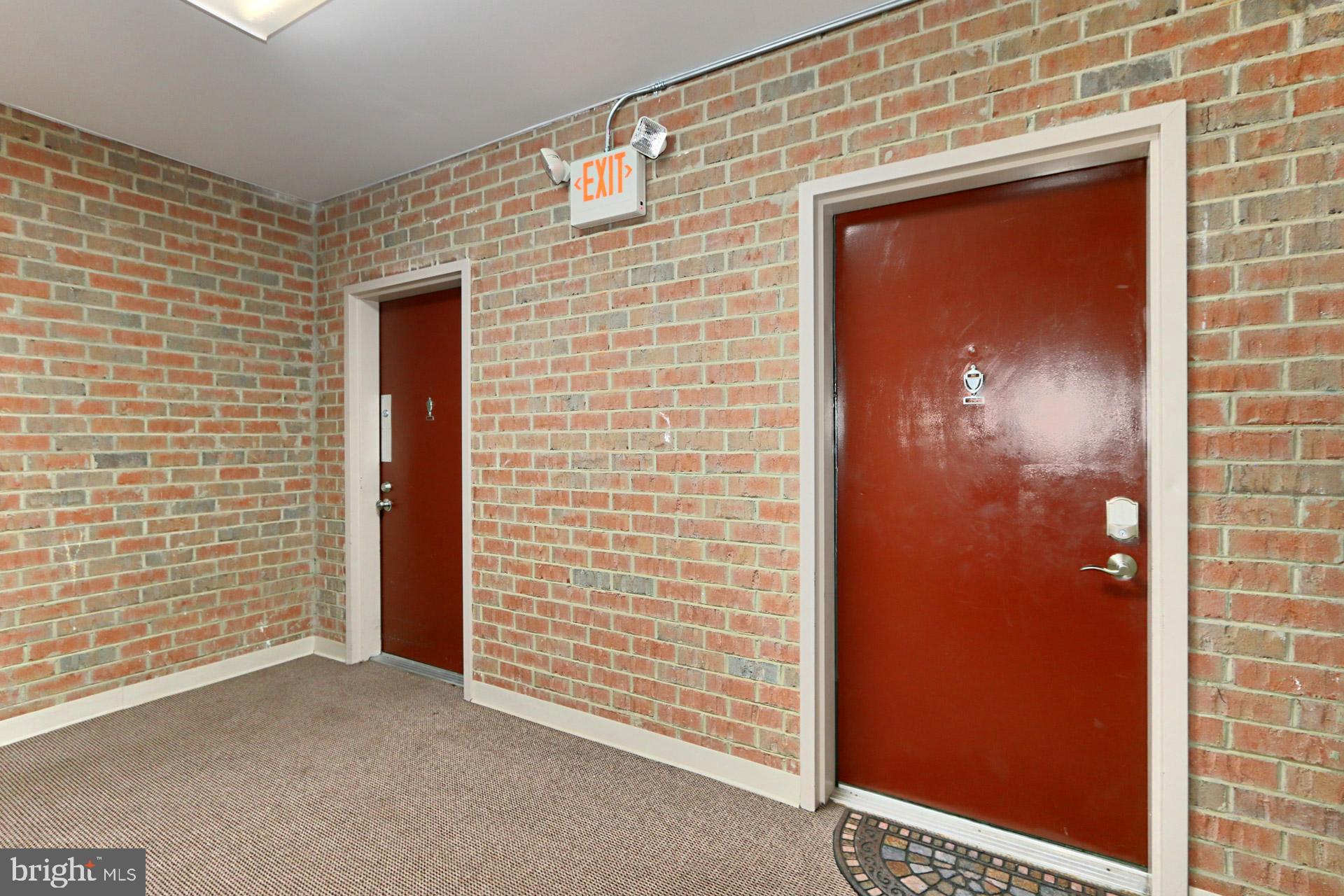 14805 Rydell Road, Unit 202 Centreville, VA 20121 - Photo 5 of 33 Gallery Image 5