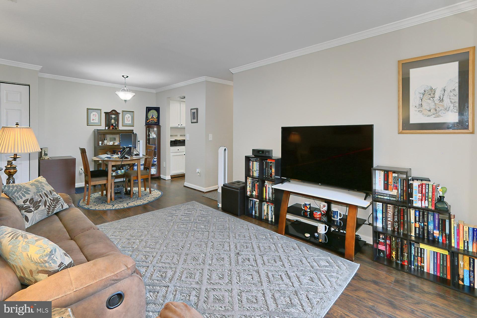 14805 Rydell Road, Unit 202 Centreville, VA 20121 - Photo 9 of 33 Gallery Image 9
