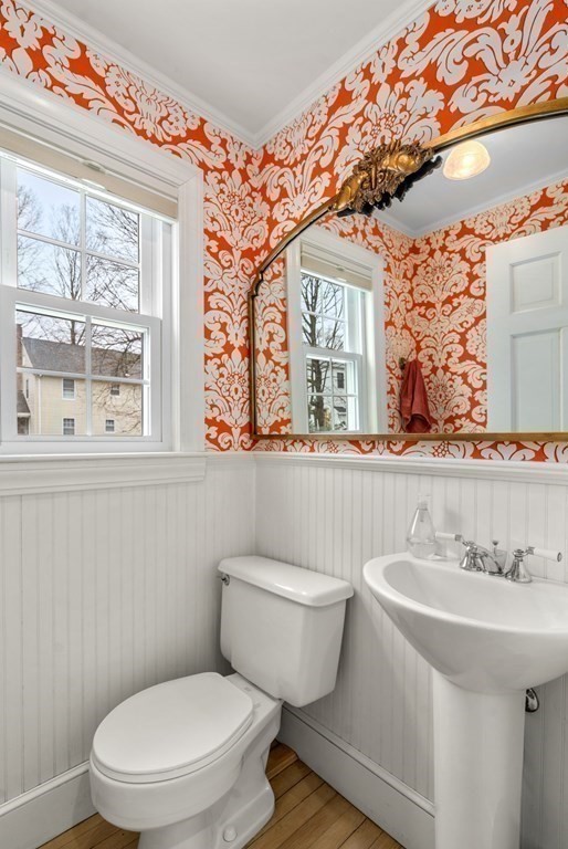 12 Cottonwood Road Wellesley, MA 02482 - Photo 8 of 34 Gallery Image 8