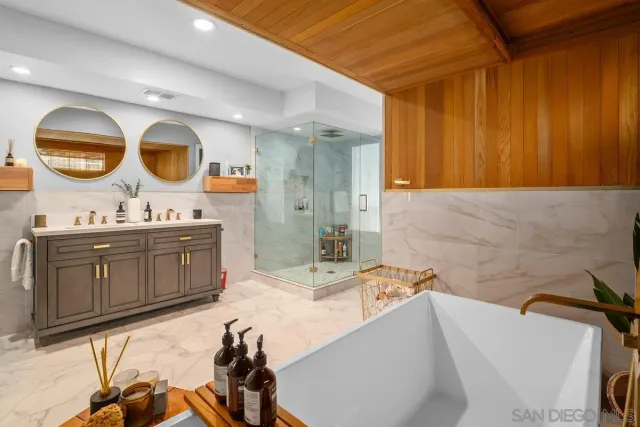 $5,500 | 2322 La Costa Avenue, Unit A, Carlsbad, CA 92009