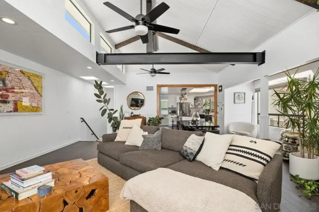 $5,500 | 2322 La Costa Avenue, Unit A, Carlsbad, CA 92009