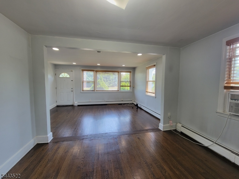 59 Troy Road Parsippany, NJ 07054 - Photo 5 of 21
