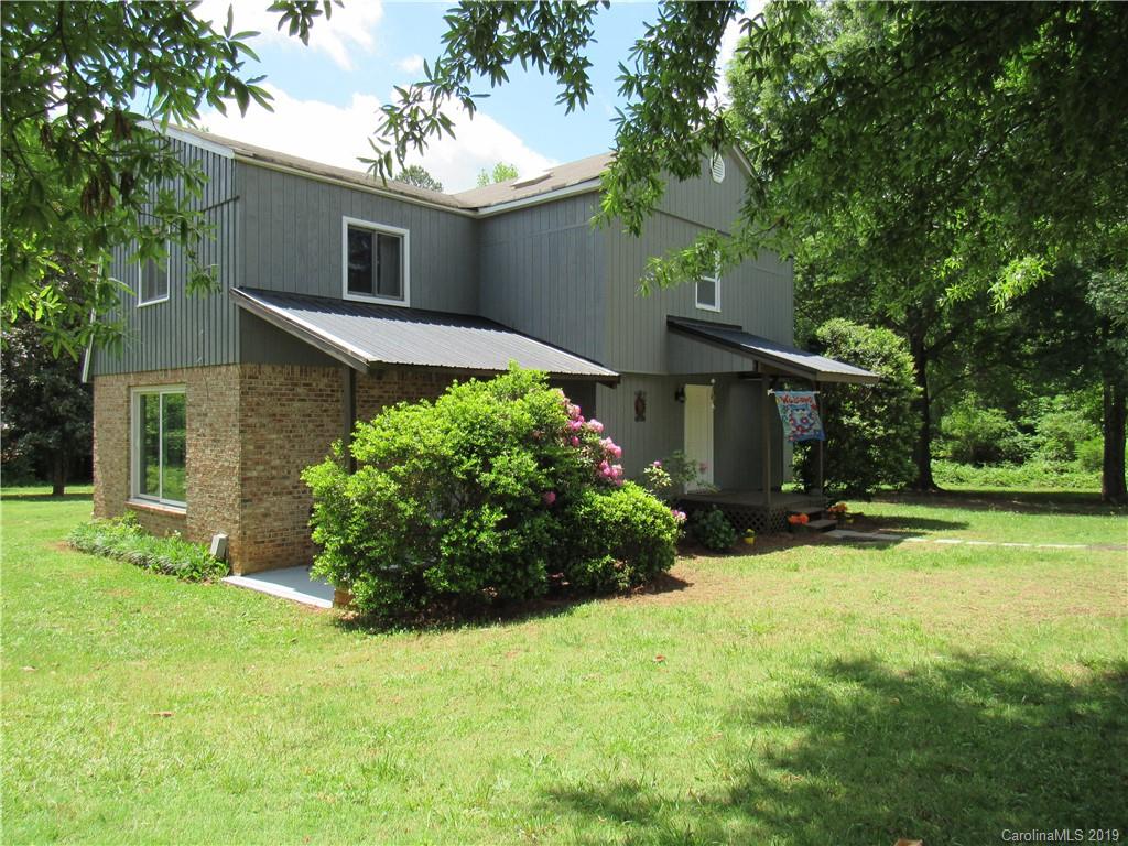 9635 Autumn Circle Davidson, NC 28036 - Photo 1 of 36