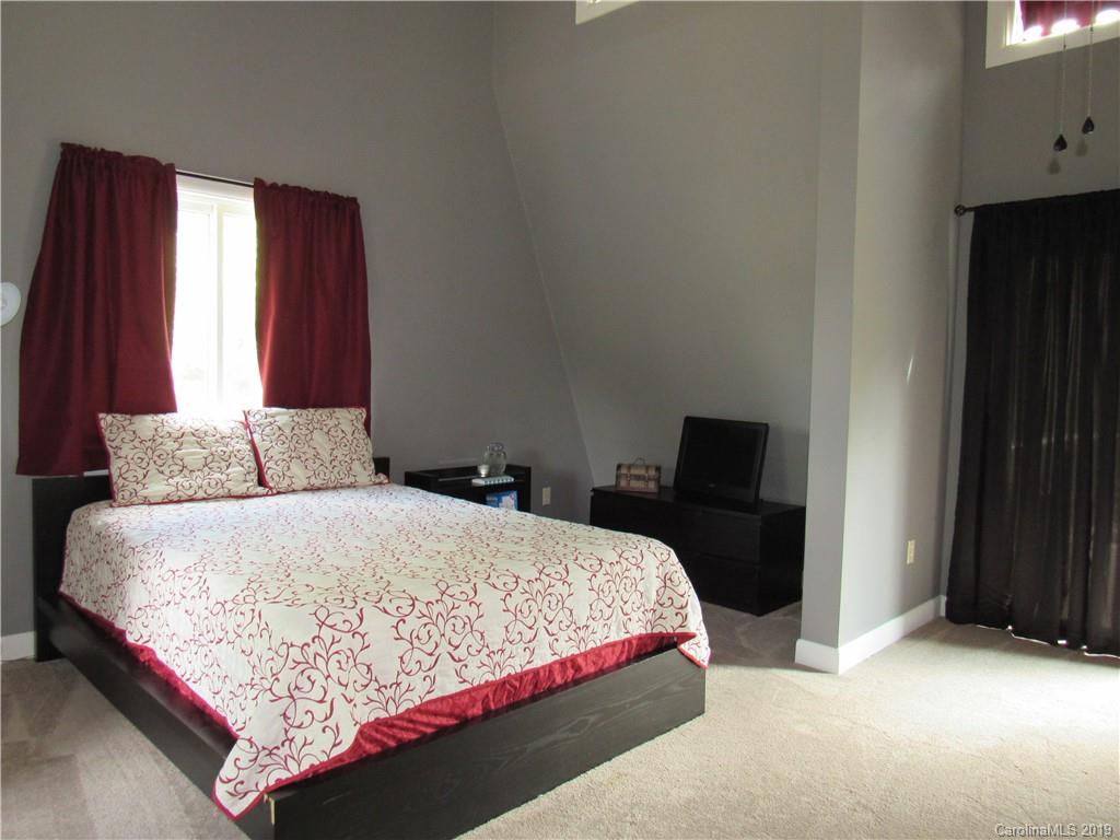 9635 Autumn Circle Davidson, NC 28036 - Photo 17 of 36