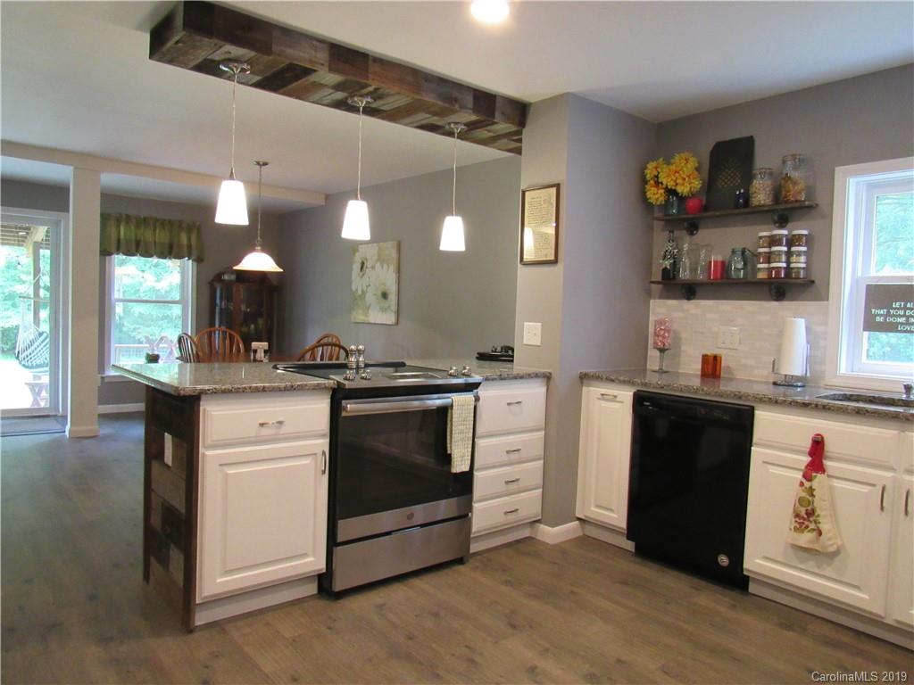 9635 Autumn Circle Davidson, NC 28036 - Photo 3 of 36