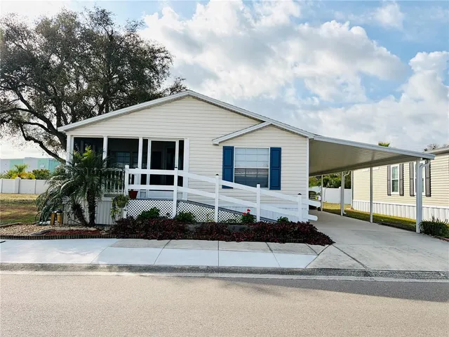 $250,000 | 224 Port Royal Lane, Apollo Beach, FL 33572