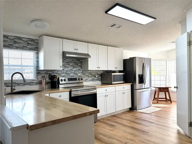 $250,000 | 224 Port Royal Lane, Apollo Beach, FL 33572