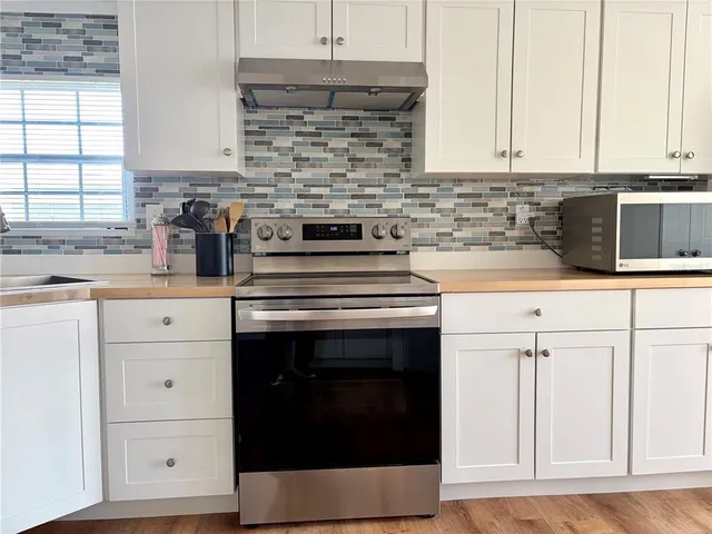 $250,000 | 224 Port Royal Lane, Apollo Beach, FL 33572