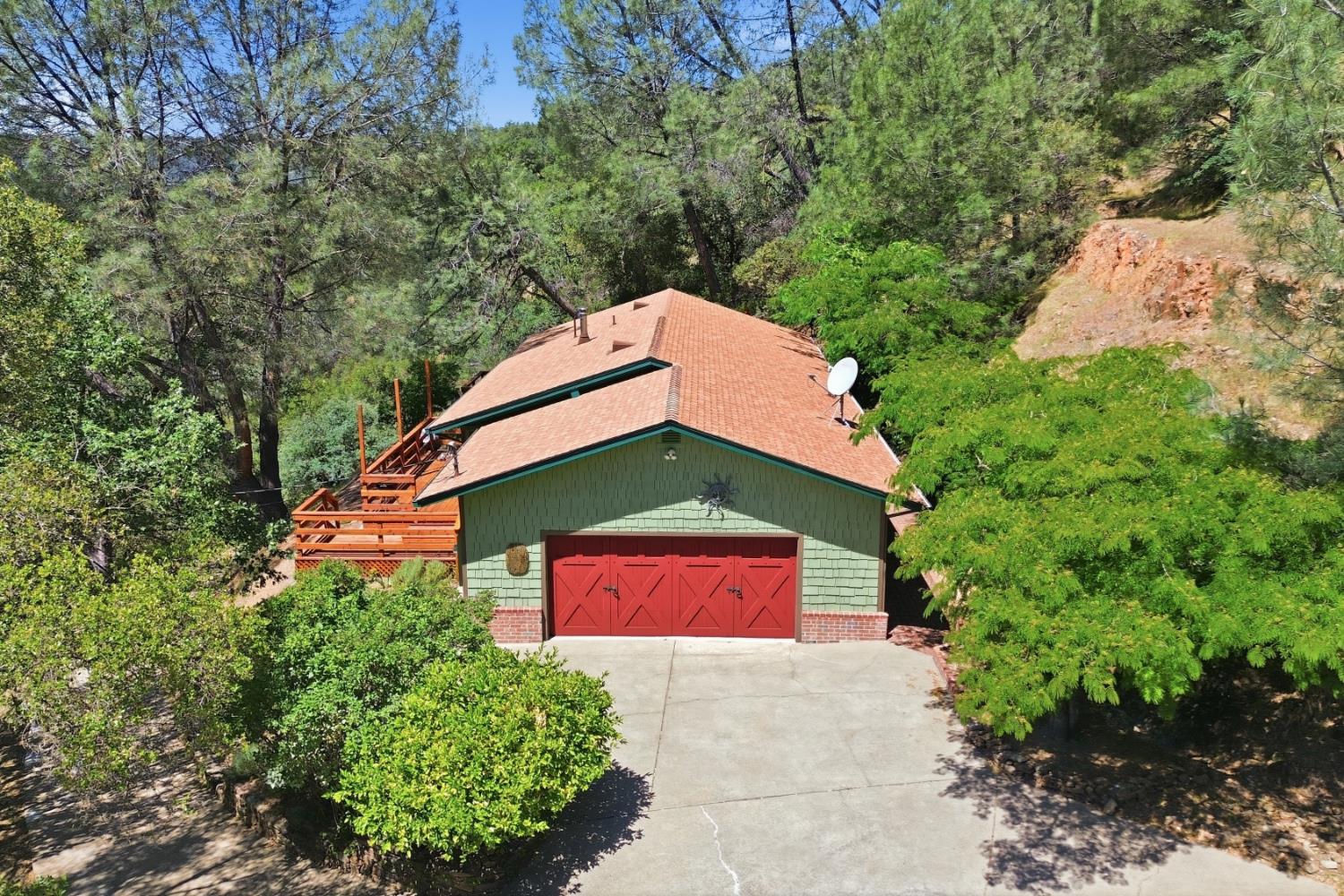 6060 Terras Path Placerville, CA 95667 - Photo 3 of 40 Aerial Photo Showing Brand New Decks
