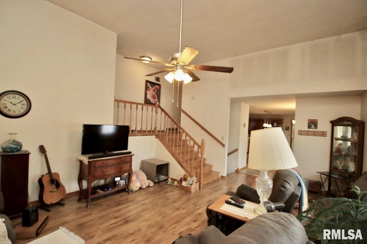 1314 Veerman Street Pekin, IL 61554 - Photo 12 of 38