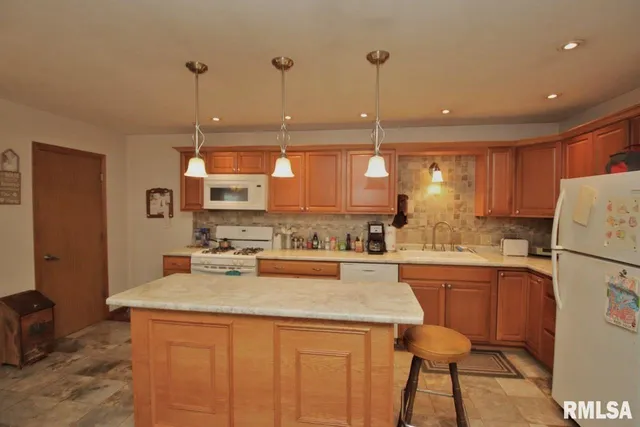 $175,000 | 1314 Veerman Street, Pekin, IL 61554