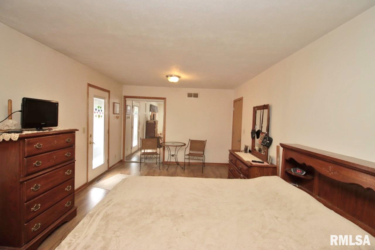 1314 Veerman Street Pekin, IL 61554 - Photo 24 of 38